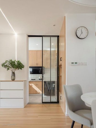 Pocket Door Kitchen: The Smart Way to Connect Dining and Living Spaces