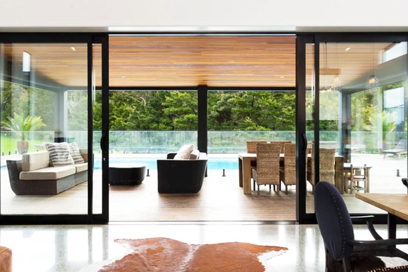 Photo inspiration: Fresh Look at Low Threshold Aluminium Sliding Doors
