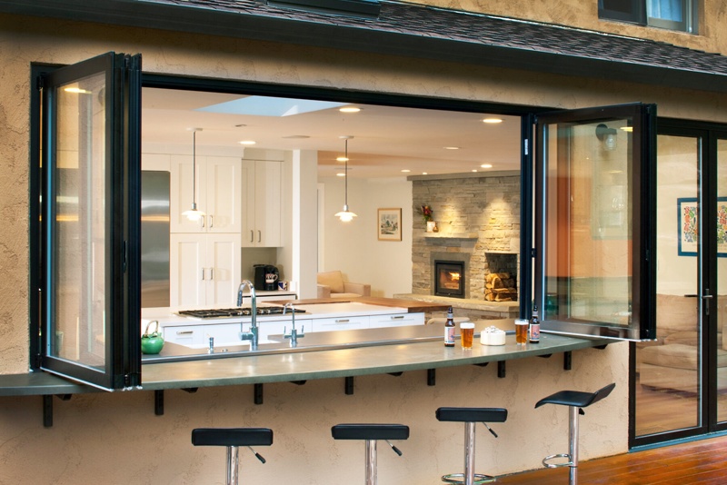 Ventanas Plegables Comerciales: Aplicaciones en Hoteles y Espacios para Eventos