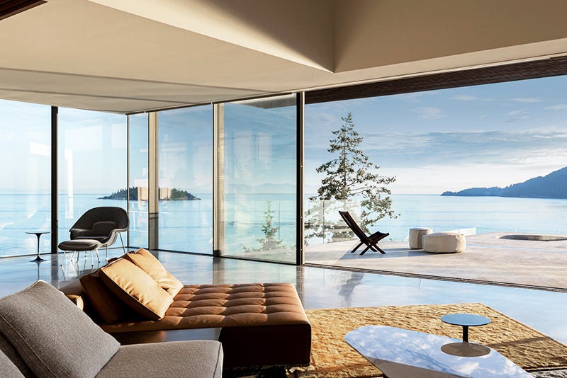 Sliding Door vs French Door? 5 Factors to Help You Choose the Best Balcony Solution