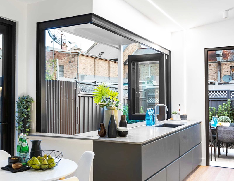 Modern Folding Windows: The 2026 Design Trend Redefining Indoor-Outdoor Living